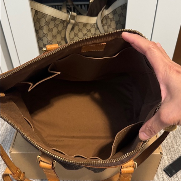 ✨Louis Vuitton Brown Monogram Tote - Picture 12 of 16